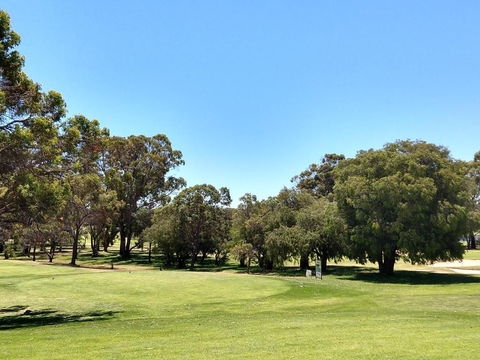 Private Apartments At The Sanctuary Resort - New Castle Holiday 1