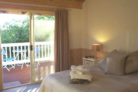 Yarraglen BnB - New Castle Holiday 3
