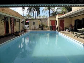 The Edge Guest Rooms - New Castle Holiday 0