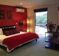 Venus Escapes Guesthouse - New Castle Holiday
