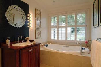 Belle Escapes Barossa - New Castle Holiday 0