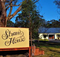 Straw House Farm B  B - New Castle Holiday