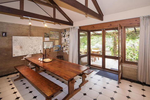 Trastevere Cowaramup Farm House - New Castle Holiday 1