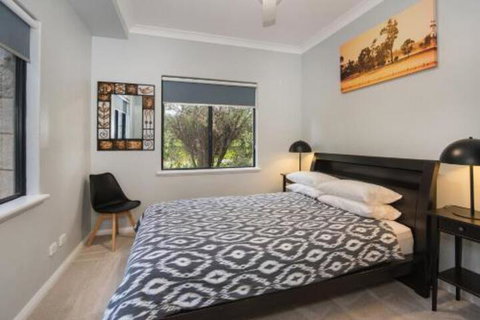 Family Friendly Holiday Haven - New Castle Holiday 3