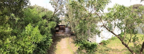 Magic Beach Cottage - New Castle Holiday 7