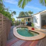 Point Arkwright QLD New Castle Holiday