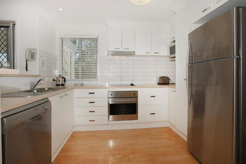 Unit 4 Marcoola Sands Marcoola - New Castle Holiday 2