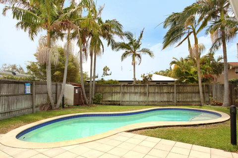 Unit 4 Marcoola Sands Marcoola - New Castle Holiday 4