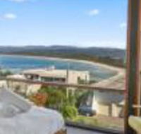 Longpoint Living - New Castle Holiday