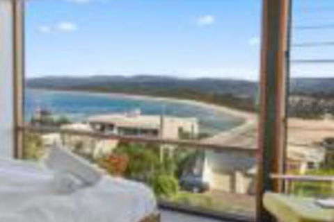 Longpoint Living - New Castle Holiday 0