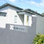 Stylish Holiday Unit - New Castle Holiday 0