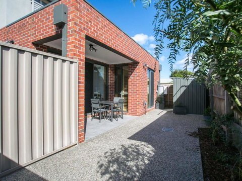 Driftwood Apartment Rye - New Castle Holiday 5