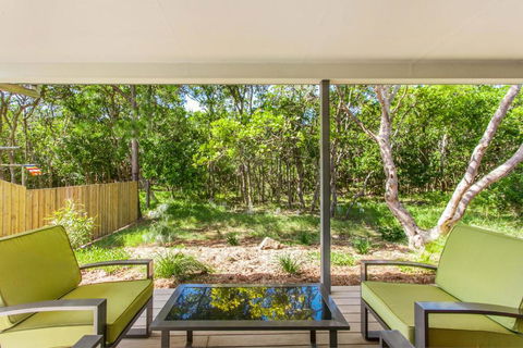 A SWEET ESCAPE Beachfront Tranquility - New Castle Holiday 5