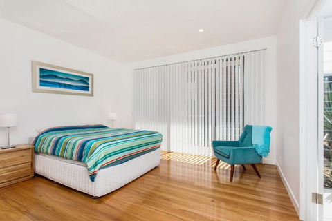A SWEET ESCAPE Beachfront Tranquility - New Castle Holiday 2