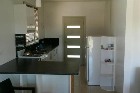 River Cottage Eagle Point - New Castle Holiday 3