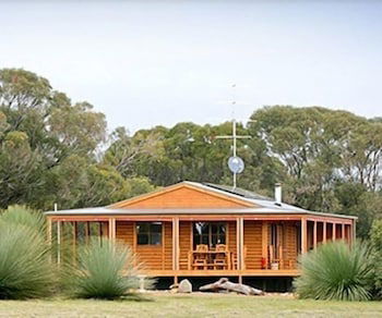 Eleanor River Homestead - New Castle Holiday 1