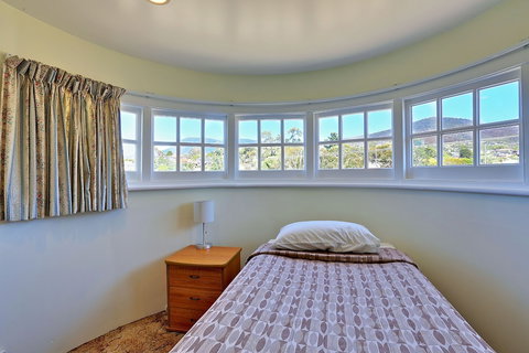 Riverfront Motel & Villas - New Castle Holiday 6