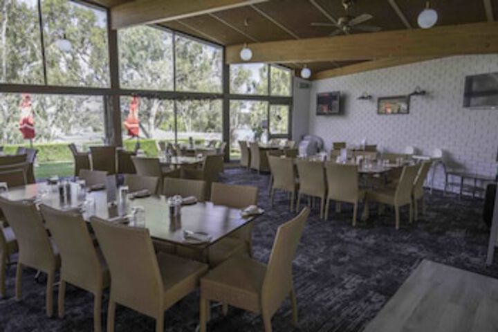 Mannum SA New Castle Holiday