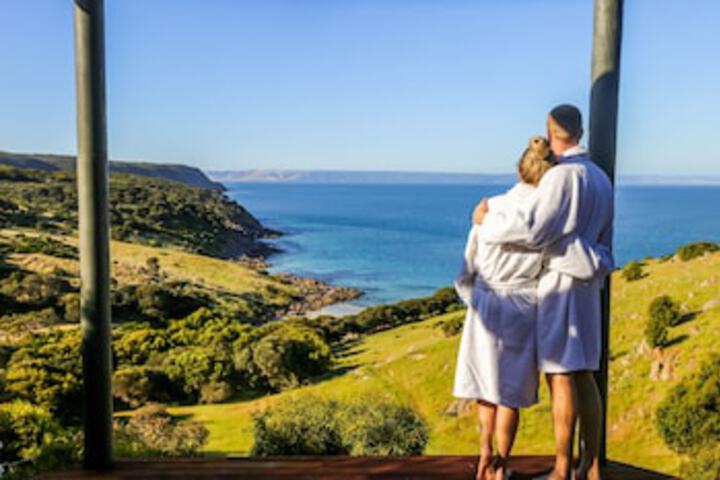 Willoughby SA New Castle Holiday