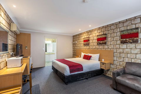 Great Divide Motor Inn - New Castle Holiday 6