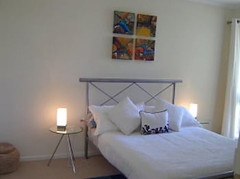 Art On Hart - New Castle Holiday 2