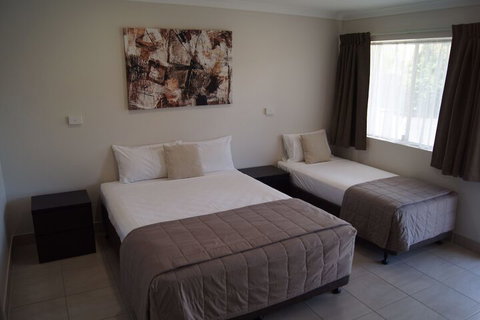 Beachside Motor Inn - New Castle Holiday 6