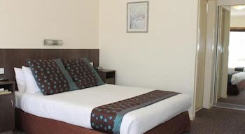 Boulevard Motor Inn - New Castle Holiday 5