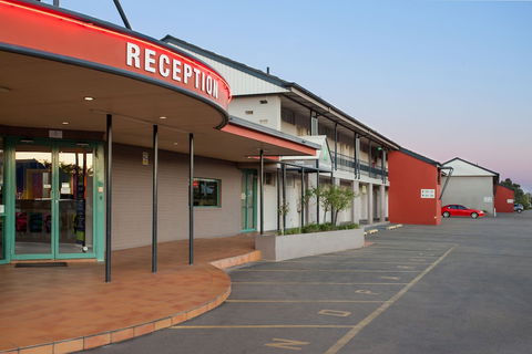 Ibis Styles Tamworth - New Castle Holiday 0