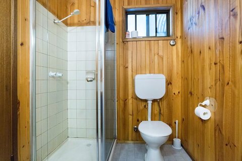 Kookaburra Motor Lodge - New Castle Holiday 3