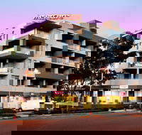 Mercure Centro Port Macquarie - New Castle Holiday