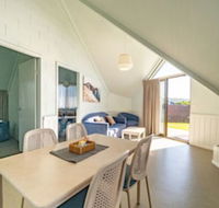 Beach Cabins Merimbula - New Castle Holiday