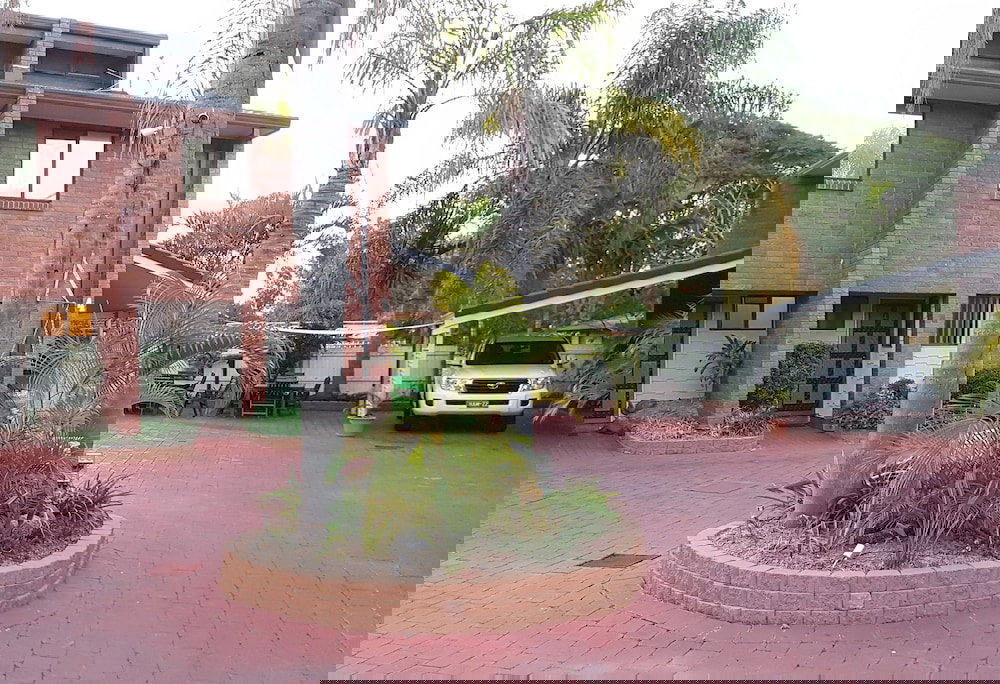 Cleveland QLD New Castle Holiday