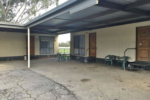 Wangaratta North Family Motel - New Castle Holiday 4