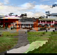 Nightcap at Archer Hotel - New Castle Holiday