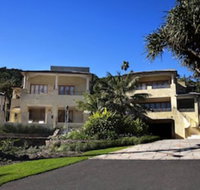 Victoria's at Wategos - New Castle Holiday