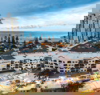 Oaks Gold Coast Calypso Plaza Suites - New Castle Holiday