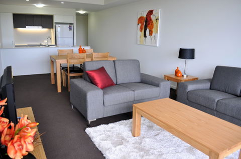 Apartments G60 Gladstone - New Castle Holiday 5