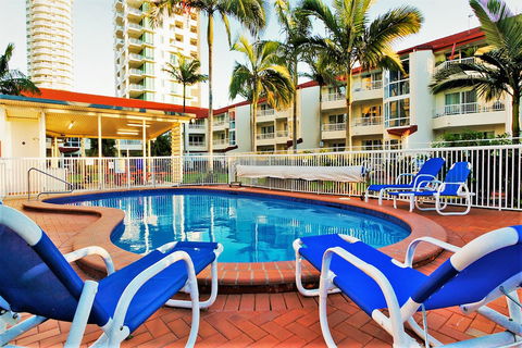 Key Largo Apartments - New Castle Holiday 2