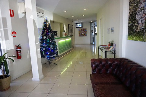 Jacksons Motor Inn - New Castle Holiday 1