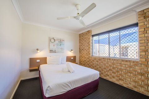 Caboolture Motel - New Castle Holiday 6