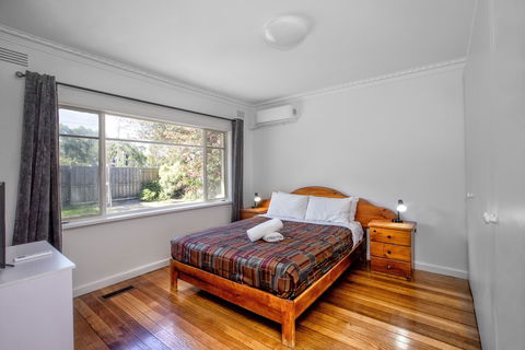 Parkside Inn Motel - New Castle Holiday 1