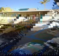 Annerley Motor Inn - New Castle Holiday