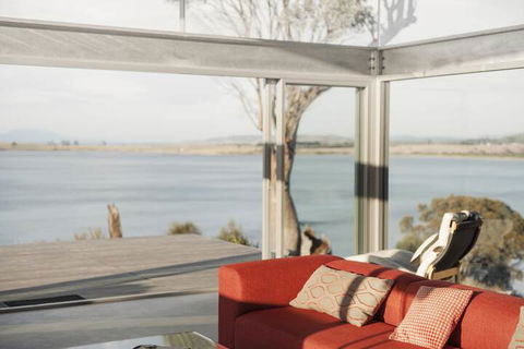 Avalon Coastal Retreat - New Castle Holiday 7