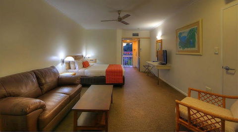Mackays Motel Mission Beach - New Castle Holiday 0