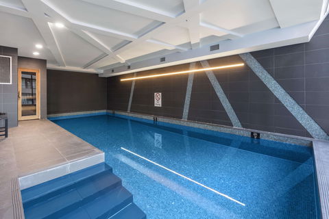 WRAP On Southbank - New Castle Holiday 2