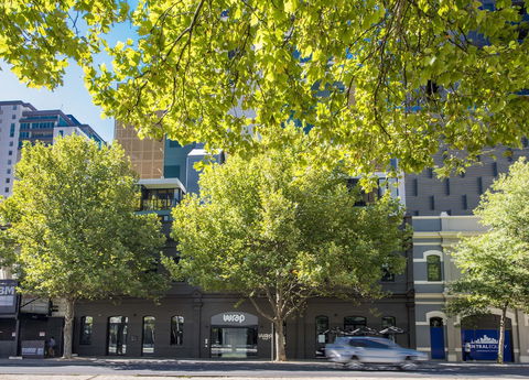 WRAP On Southbank - New Castle Holiday 0