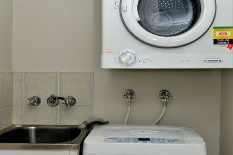 Waterfront Terraces - New Castle Holiday 7