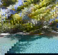 Verandahs - New Castle Holiday