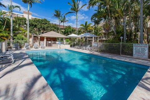 Miami Beachside Holiday Apartments - New Castle Holiday 1