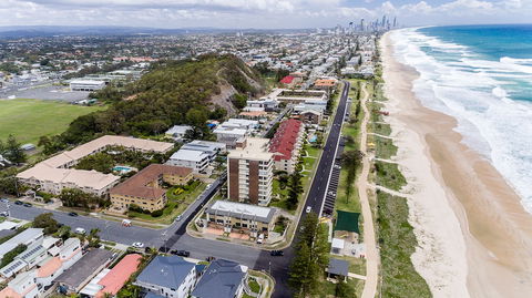 Miami Beachside Holiday Apartments - New Castle Holiday 0